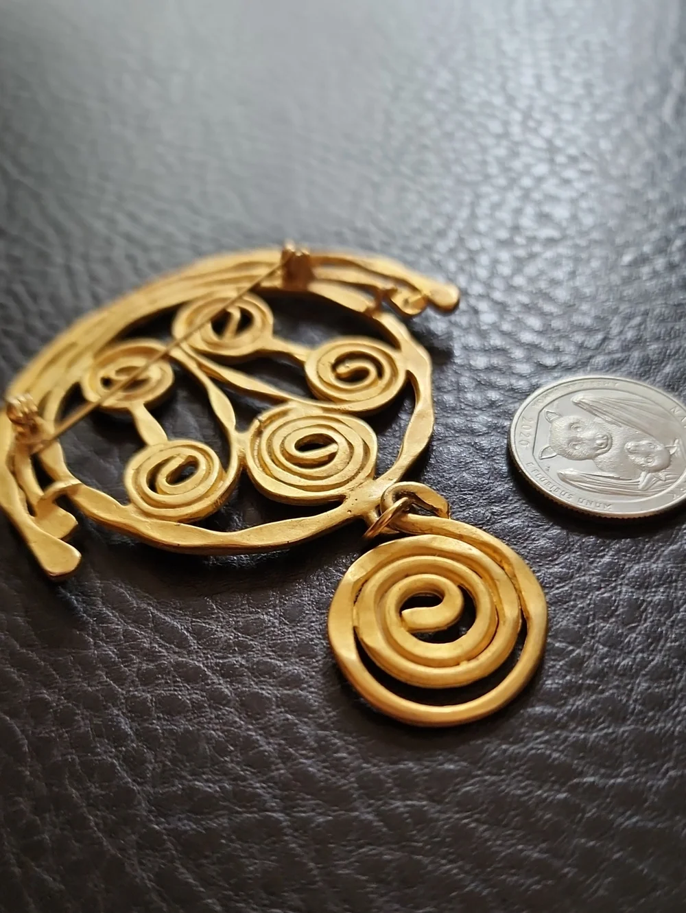 VTG Gold Tone Chunky Abstract Brooch